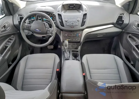 2019 Ford Escape S z USA, uszkodzony, nr VIN 1FMCU0F76KUB51860